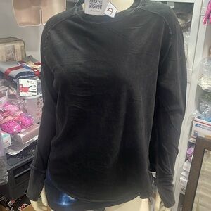 ZELLA Relaxed Vintage Long Sleeve Thumbhole Cuff Washed Black Shirt Tee NWOT {D}